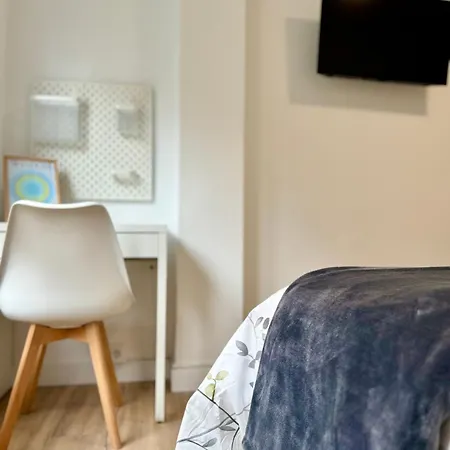 Céntrico Con Parking Privado